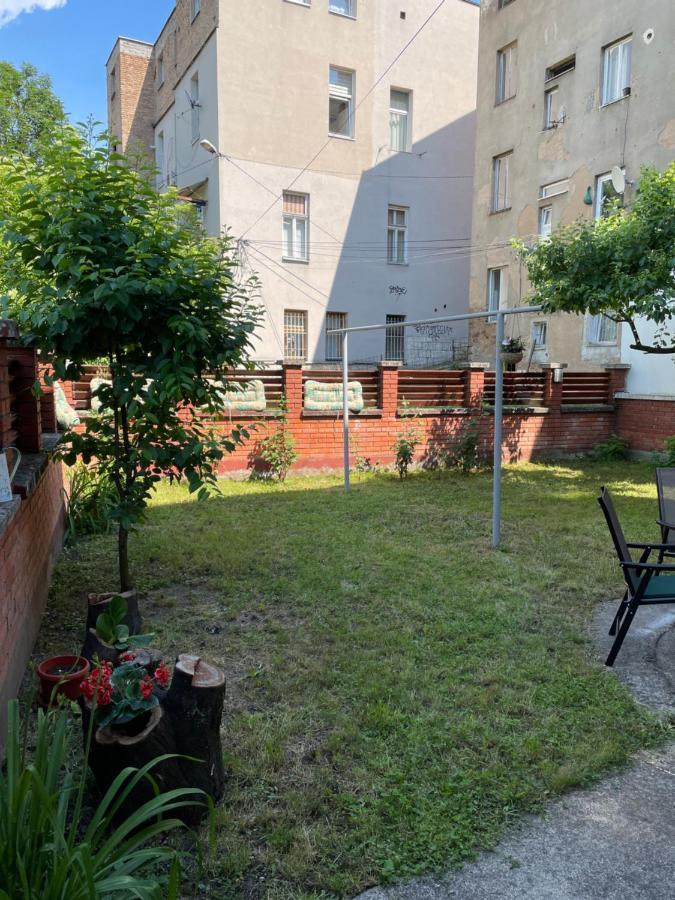 Vila Rijad Сараево Экстерьер фото