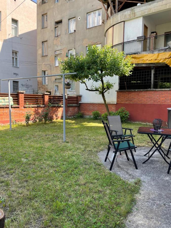 Vila Rijad Сараево Экстерьер фото